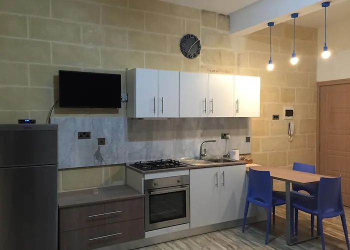 Apartments, Triq Il-kurcifiss, L-isla Senglea